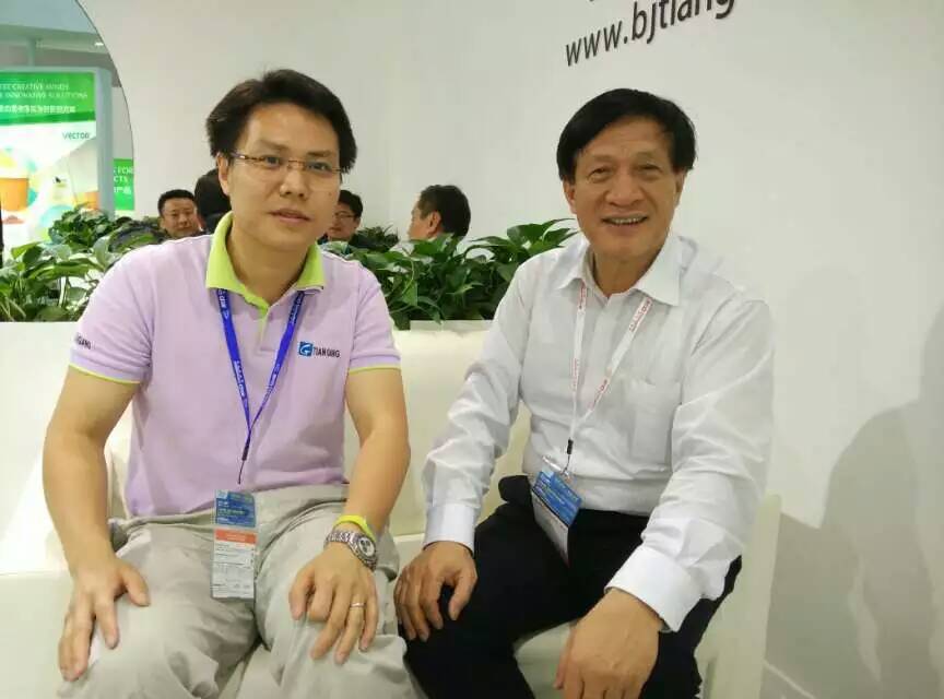 CHINAPLAS 2015探秘天罡展位為何如此火爆？